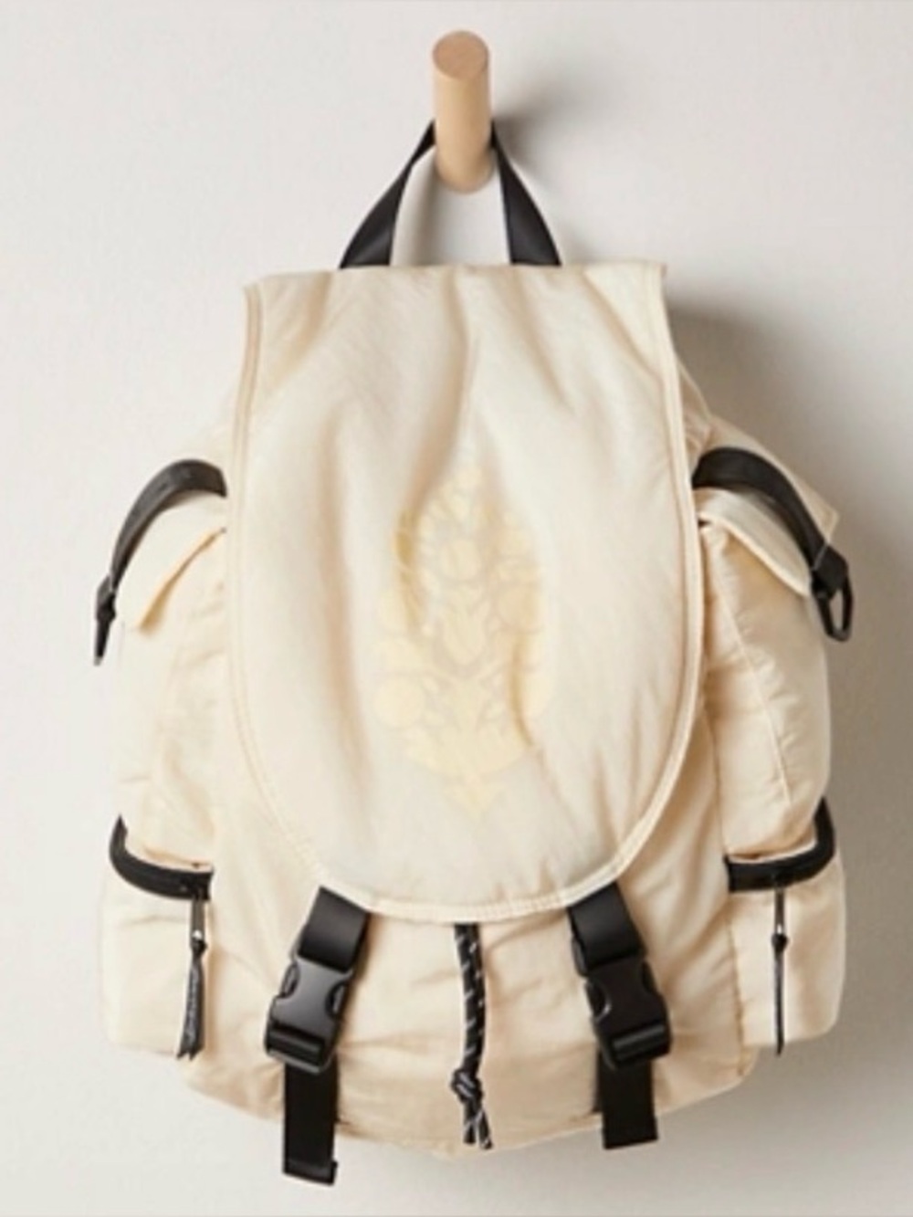 FP Movement Cool & Cozy Pack/Home Plate